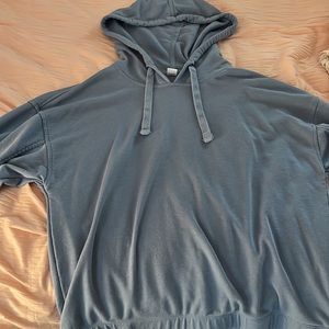 Old Navy Active Long Sleeve Hoodie
